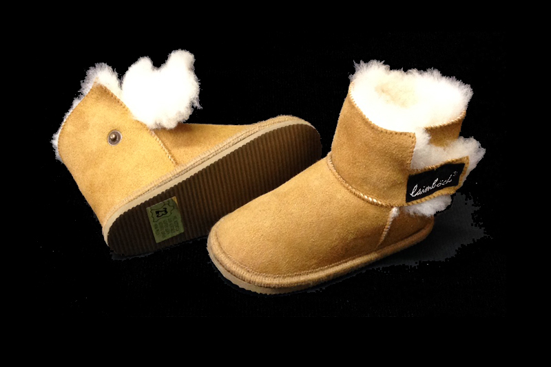 Zapatilla de cordero BB Microporoso y corchete