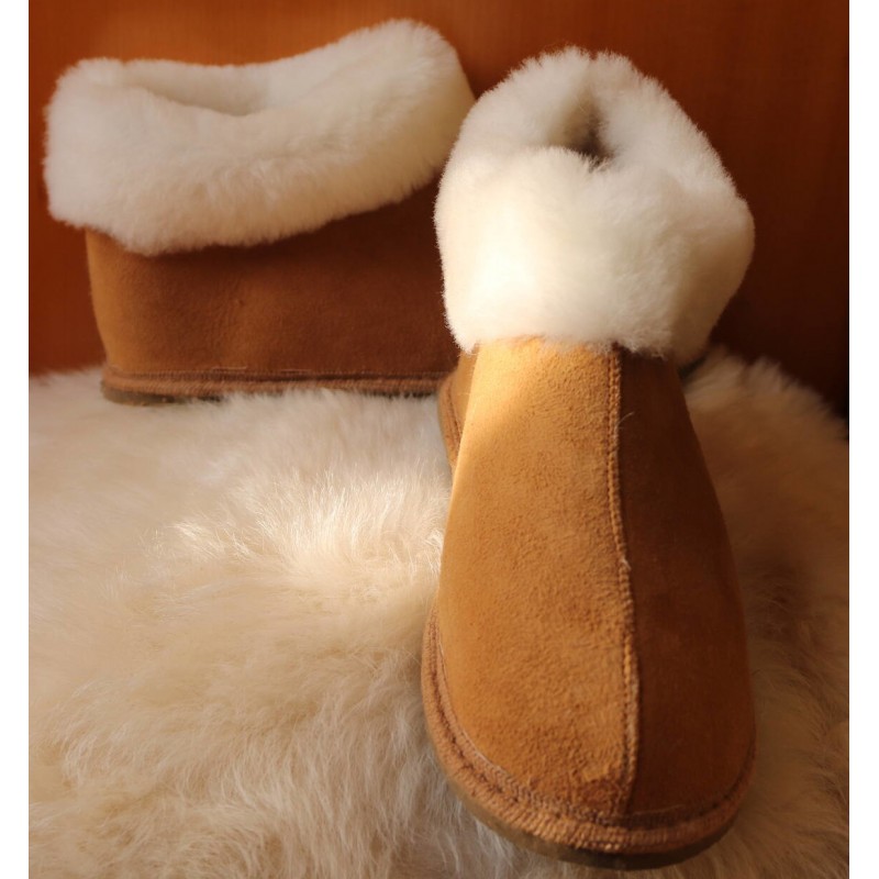 Zapatilla de piel de cordero reforzada